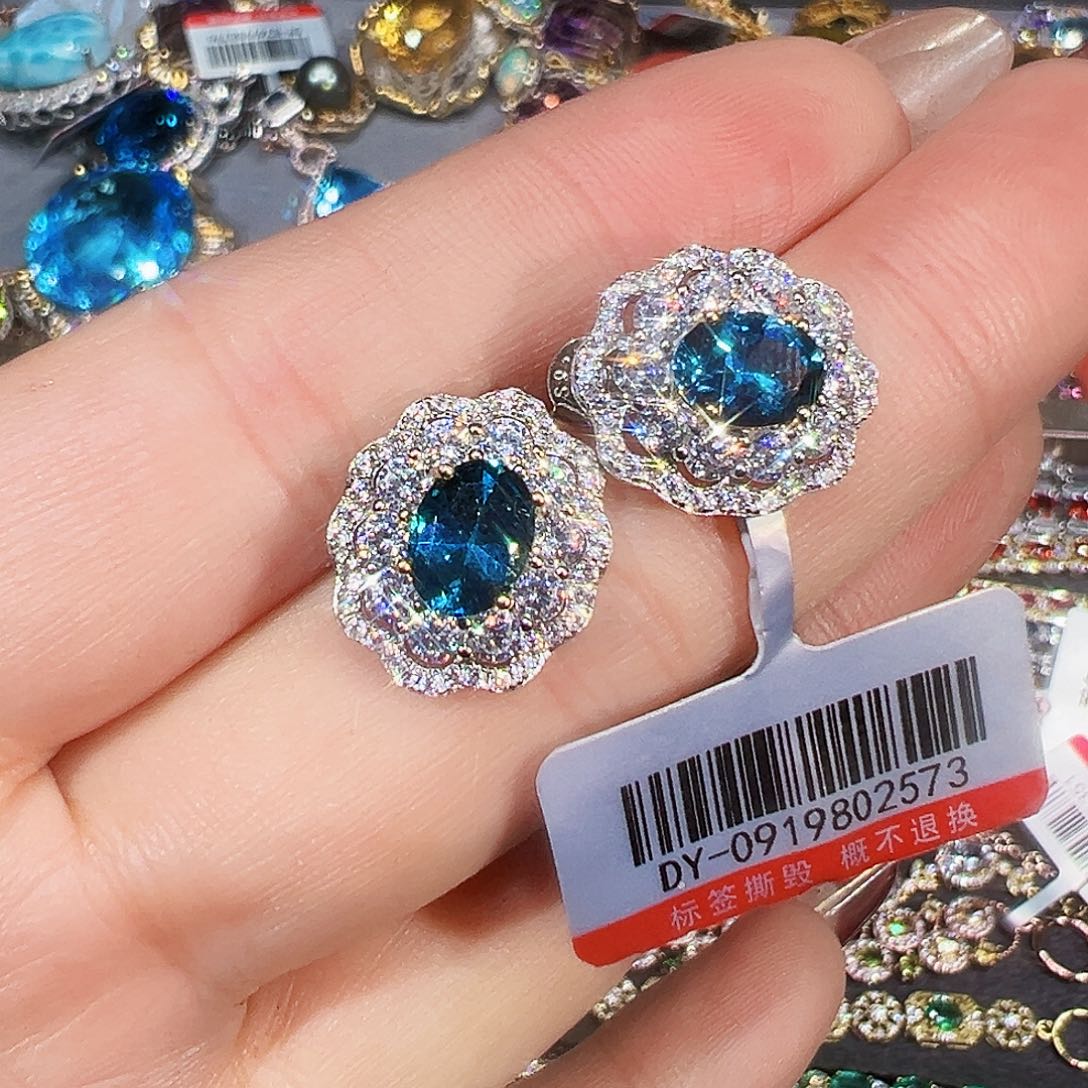 银S925镶嵌托帕石珠宝奇石