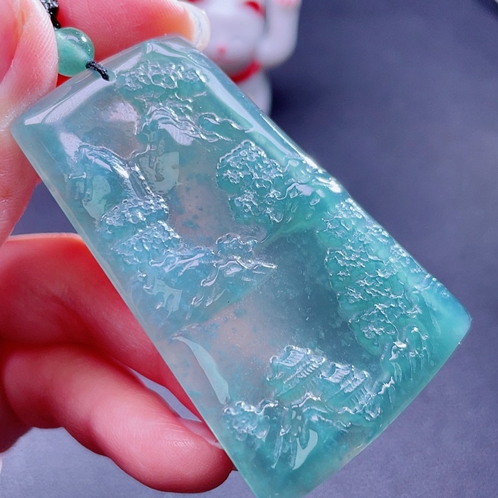 翡翠吊坠(不含链)未镶嵌