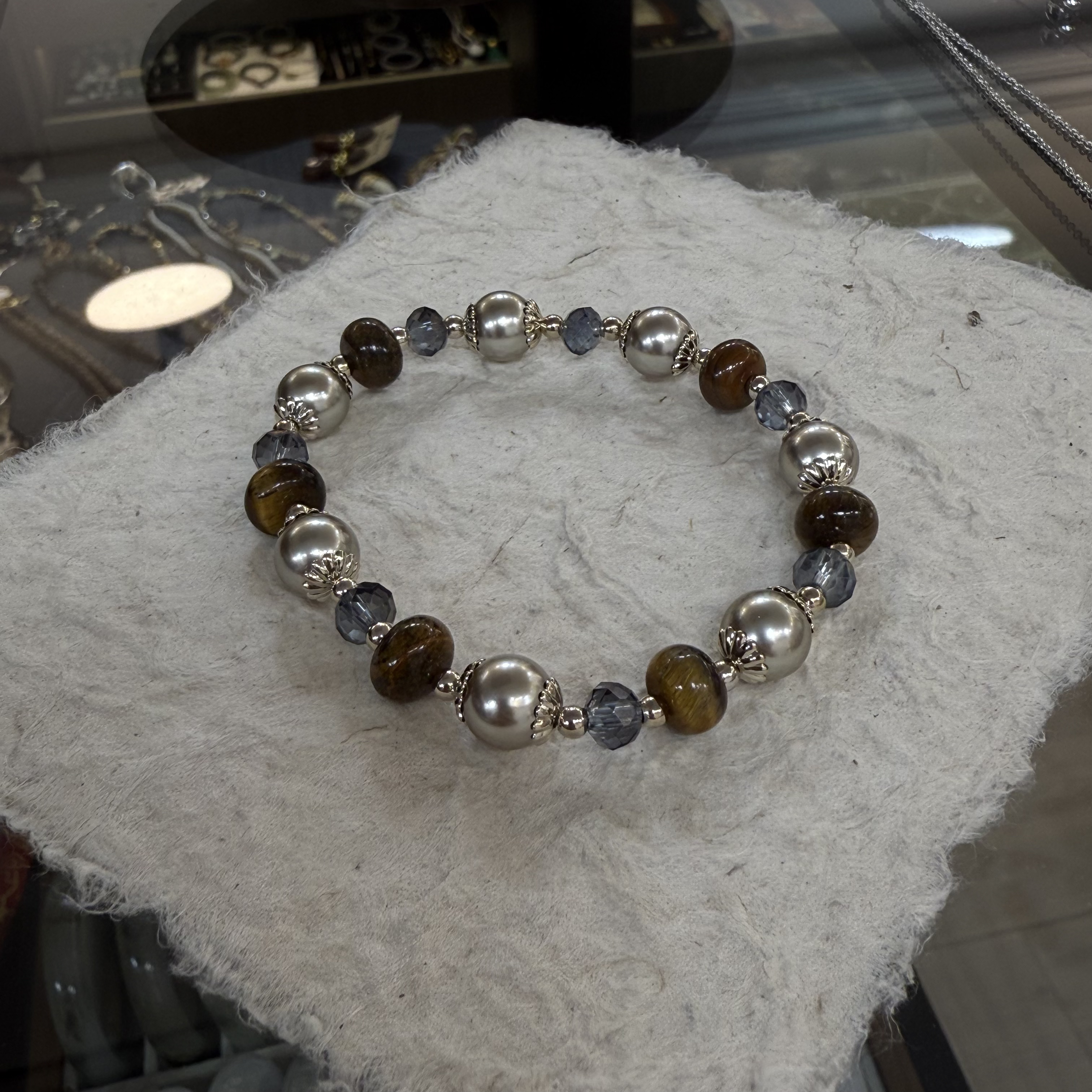 非金属仿珍珠手链 复古秋冬美拉德弹力绳手链