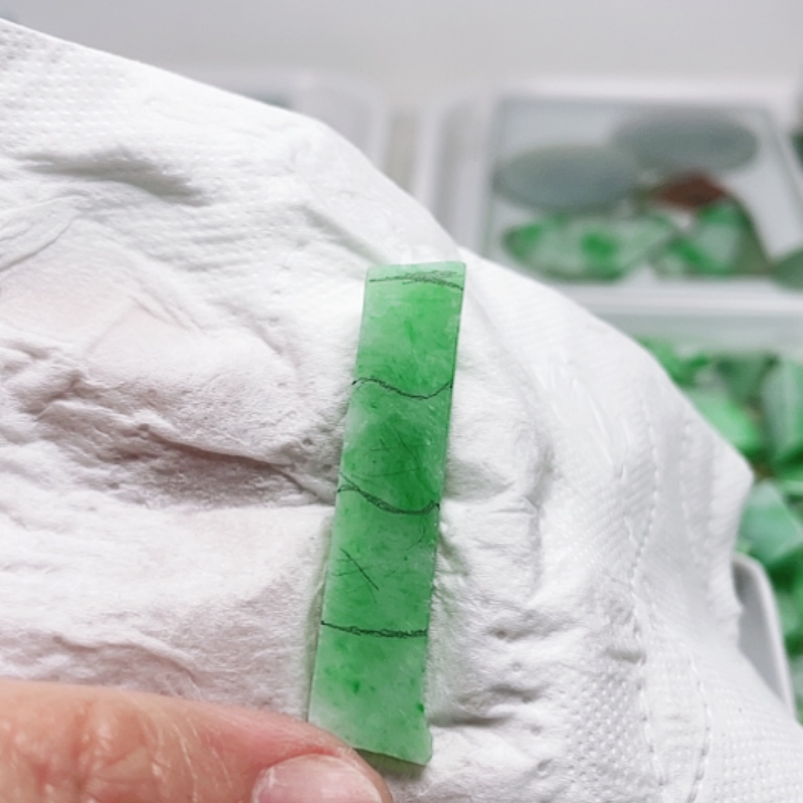 【闪购商品】翡翠颈饰未镶嵌A货