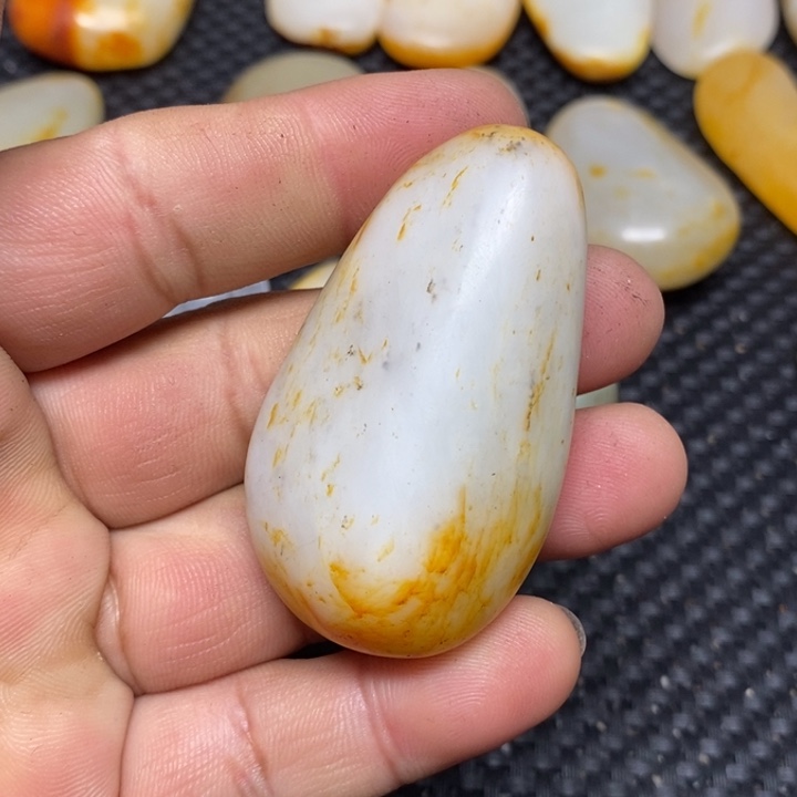 和田玉珠宝奇石未镶嵌