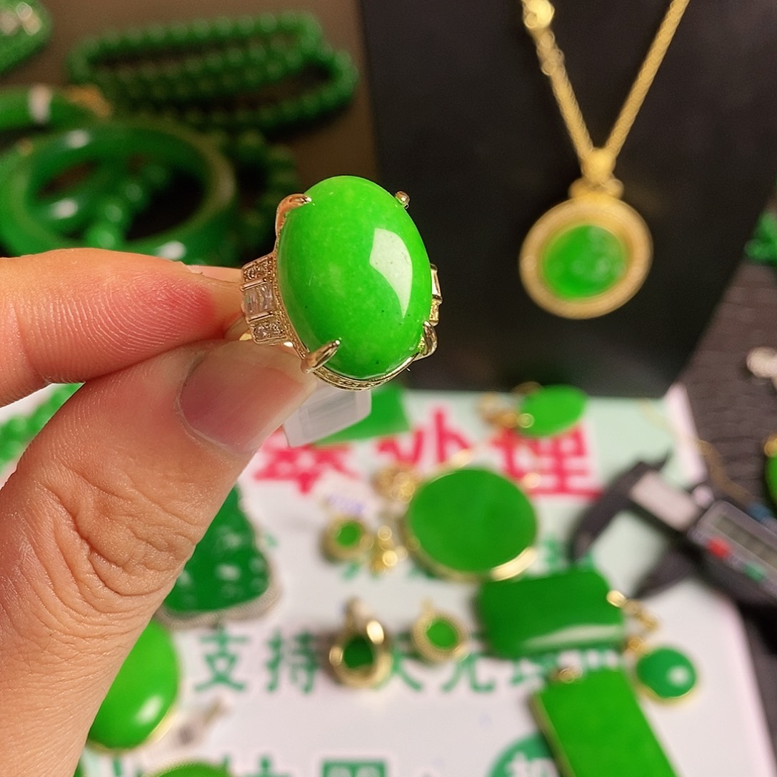 吊坠项链一物一图