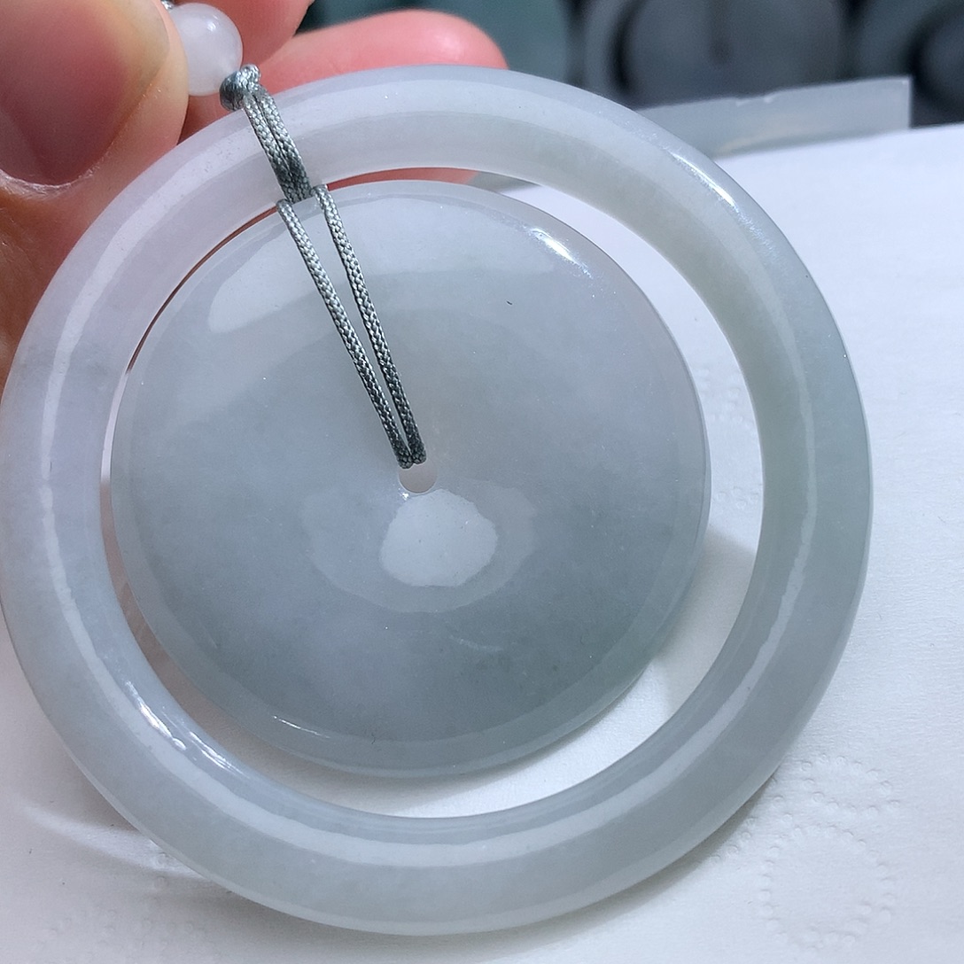 翡翠未镶嵌颈饰740