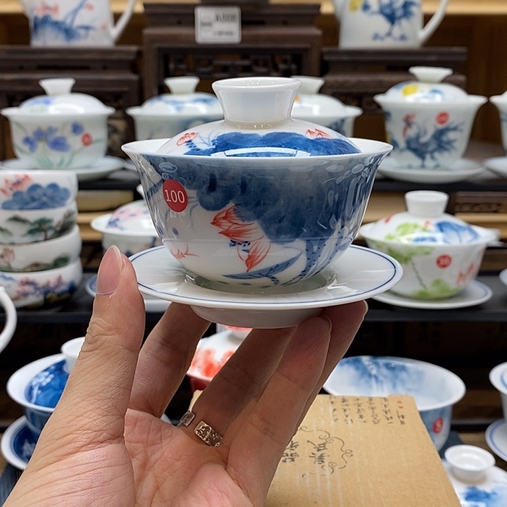 手绘荷花110cc盖碗釉下彩微瑕福利款