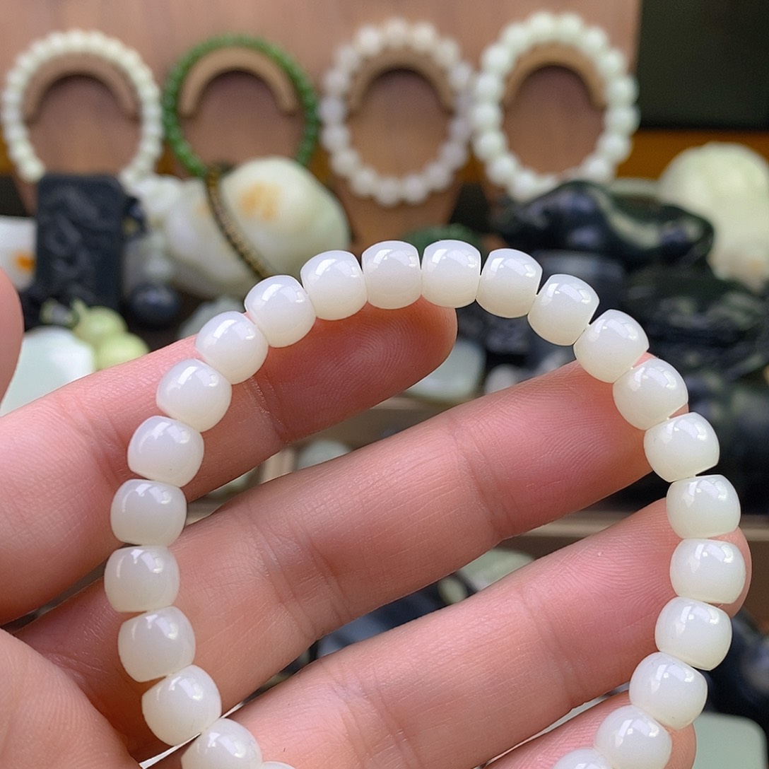 未镶嵌手链和田玉（糖玉）