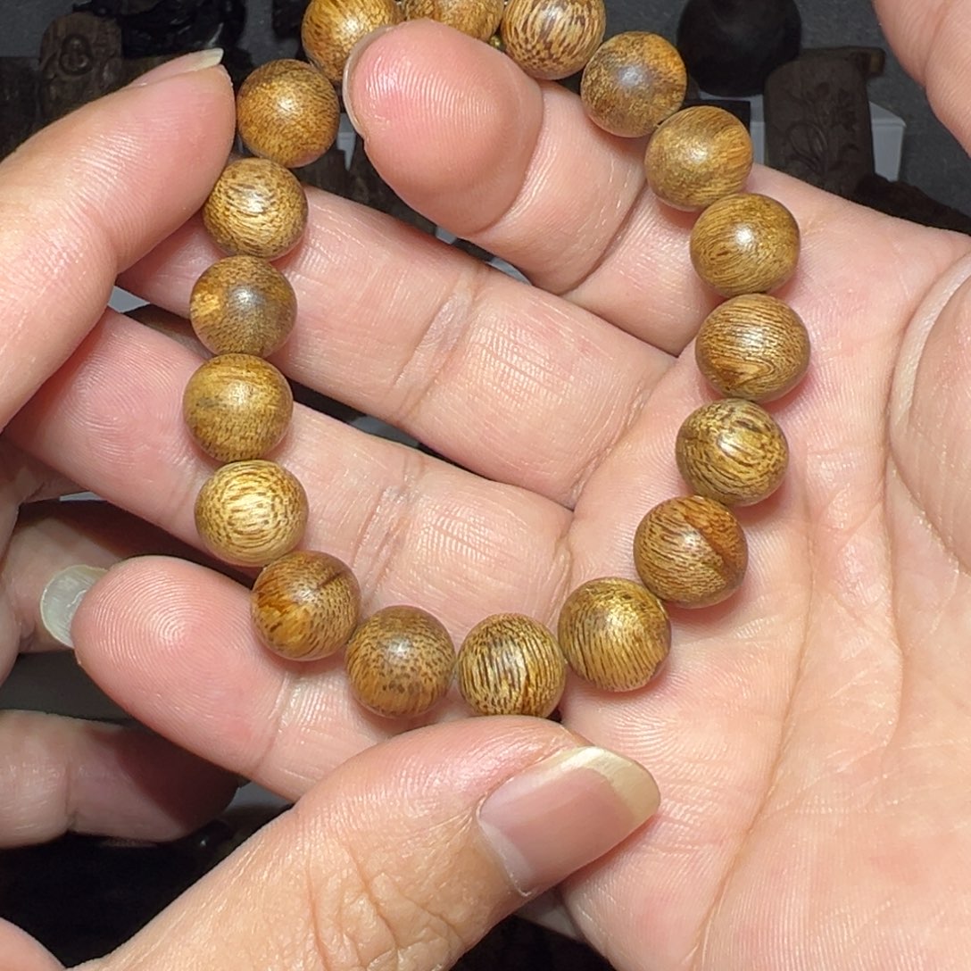 沉香沉香碎屑绿棋