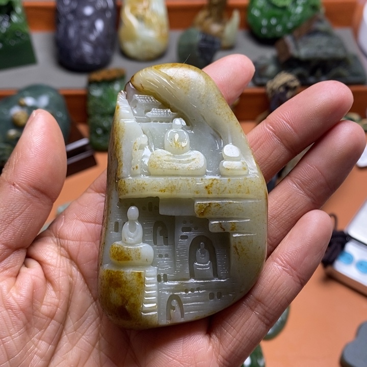 和田玉颈饰未镶嵌