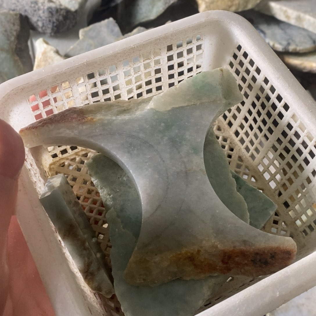 颈饰未镶嵌翡翠陈****军天然翡翠