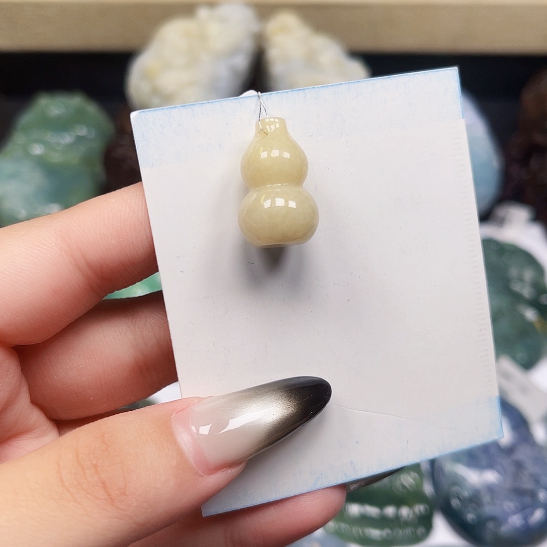 翡翠未镶嵌颈饰天然