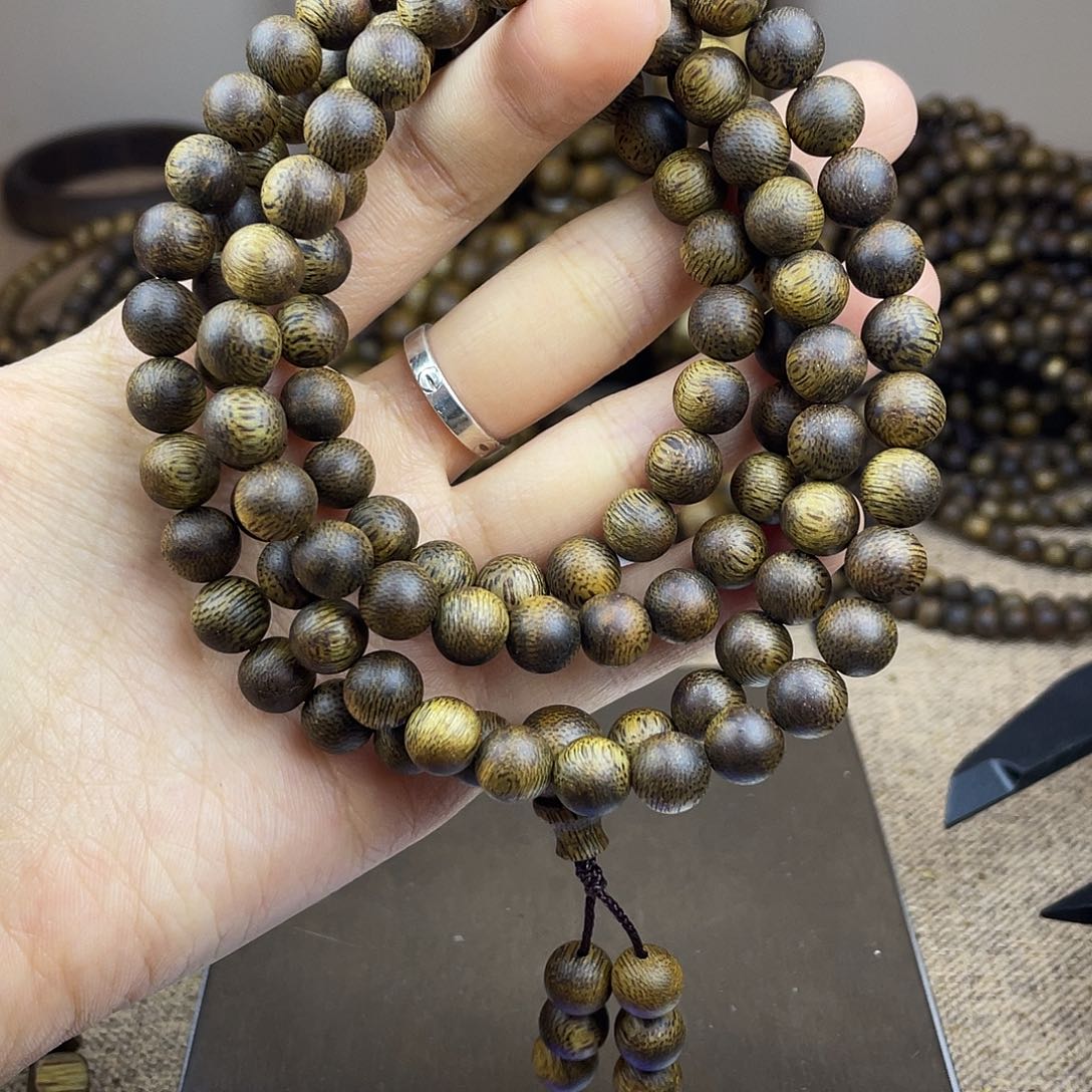 沉香碎屑沉香卡8 108 24克