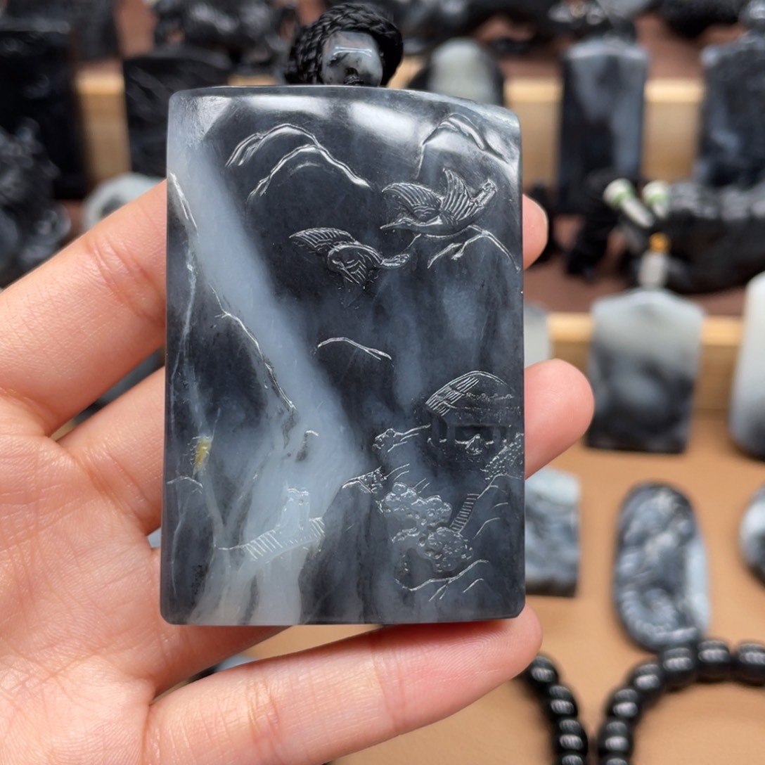 和田玉颈饰未镶嵌