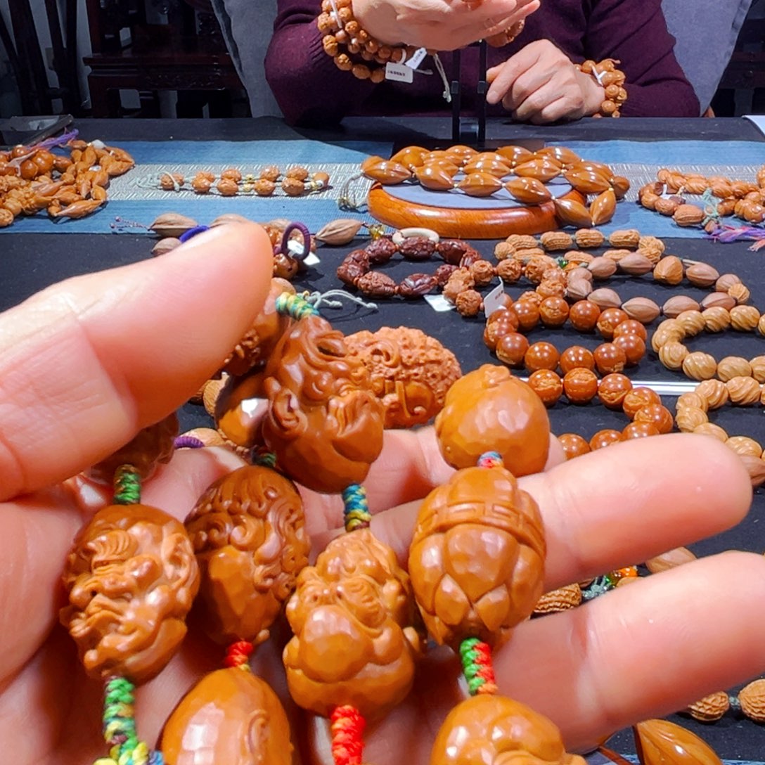 橄榄核吊坠新人在这里