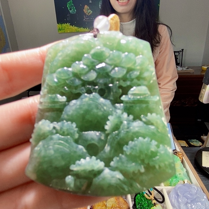 颈饰未镶嵌翡翠翡翠