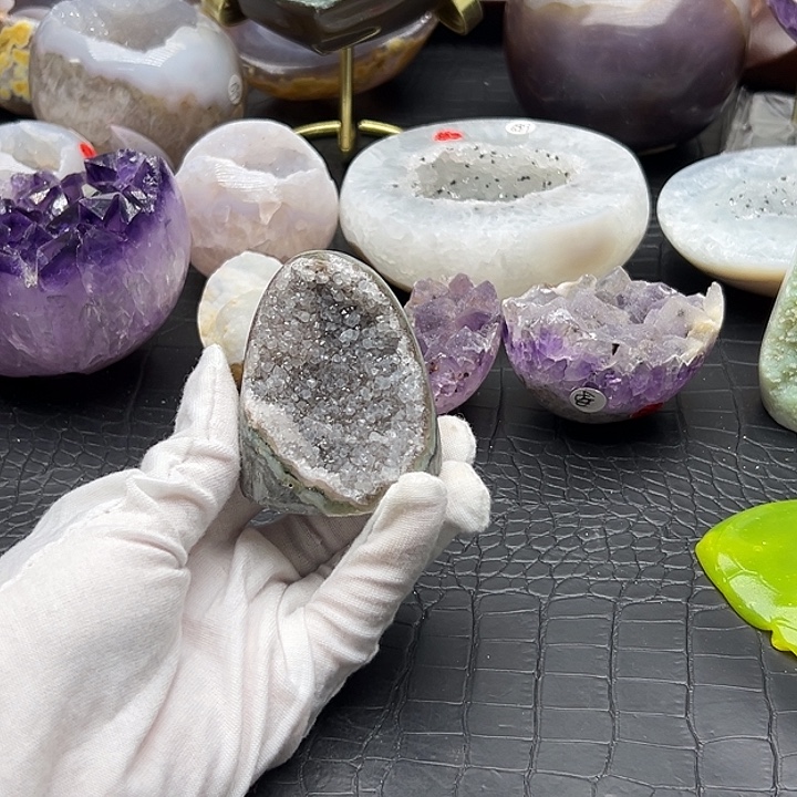 水晶未镶嵌珠宝半成品3