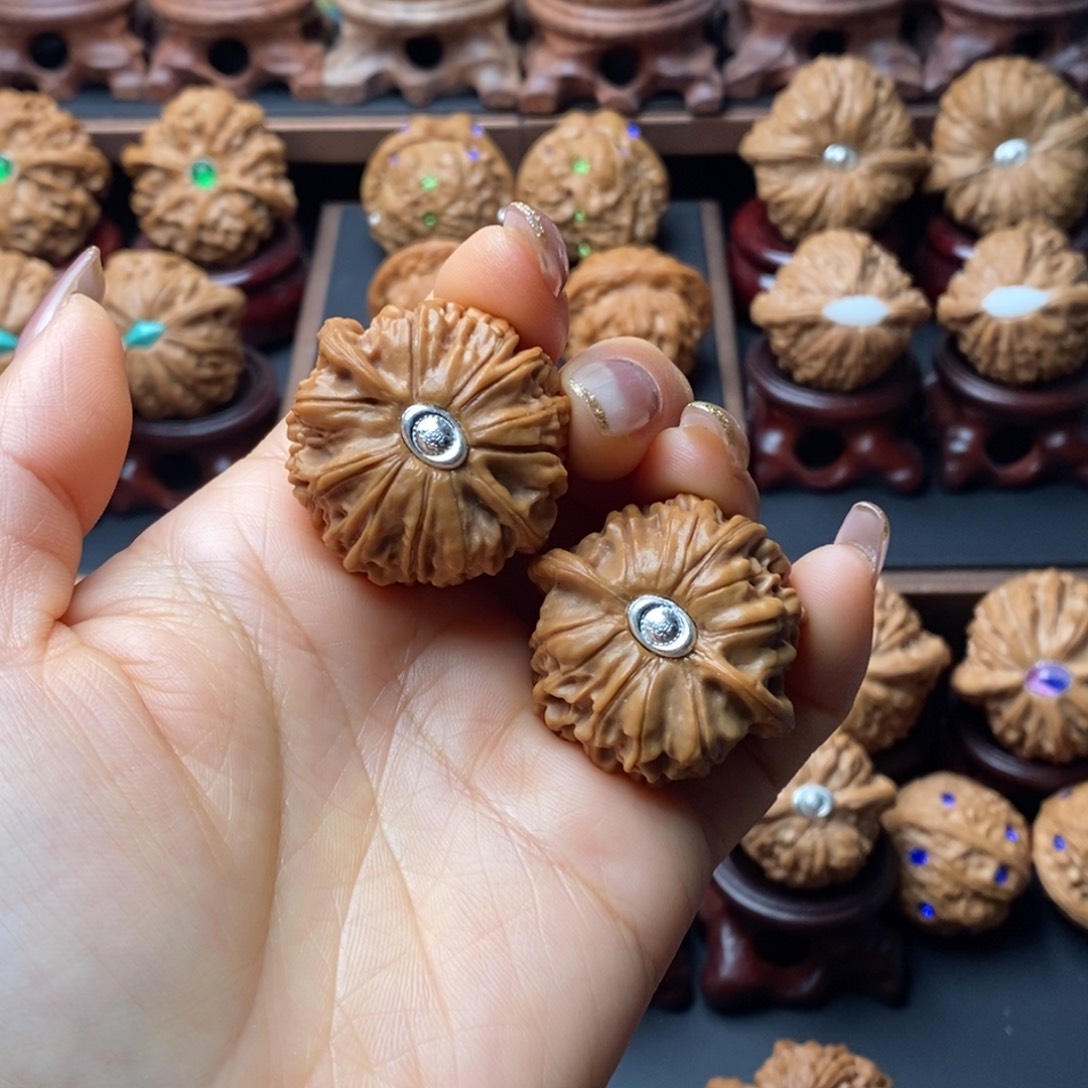 吊坠文玩核桃天地园