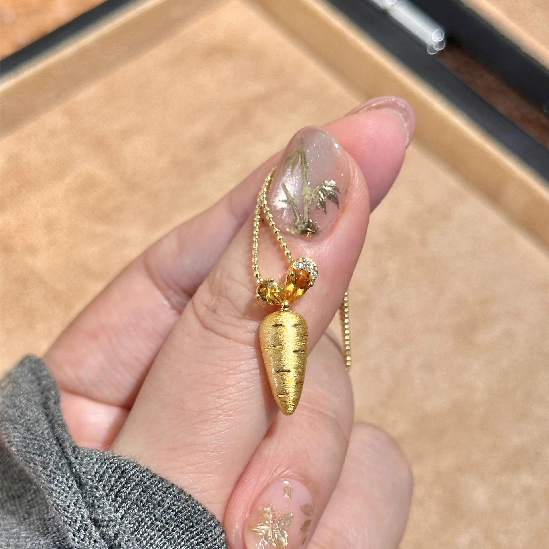 铜锆石项链 胡萝卜项链中古拉丝