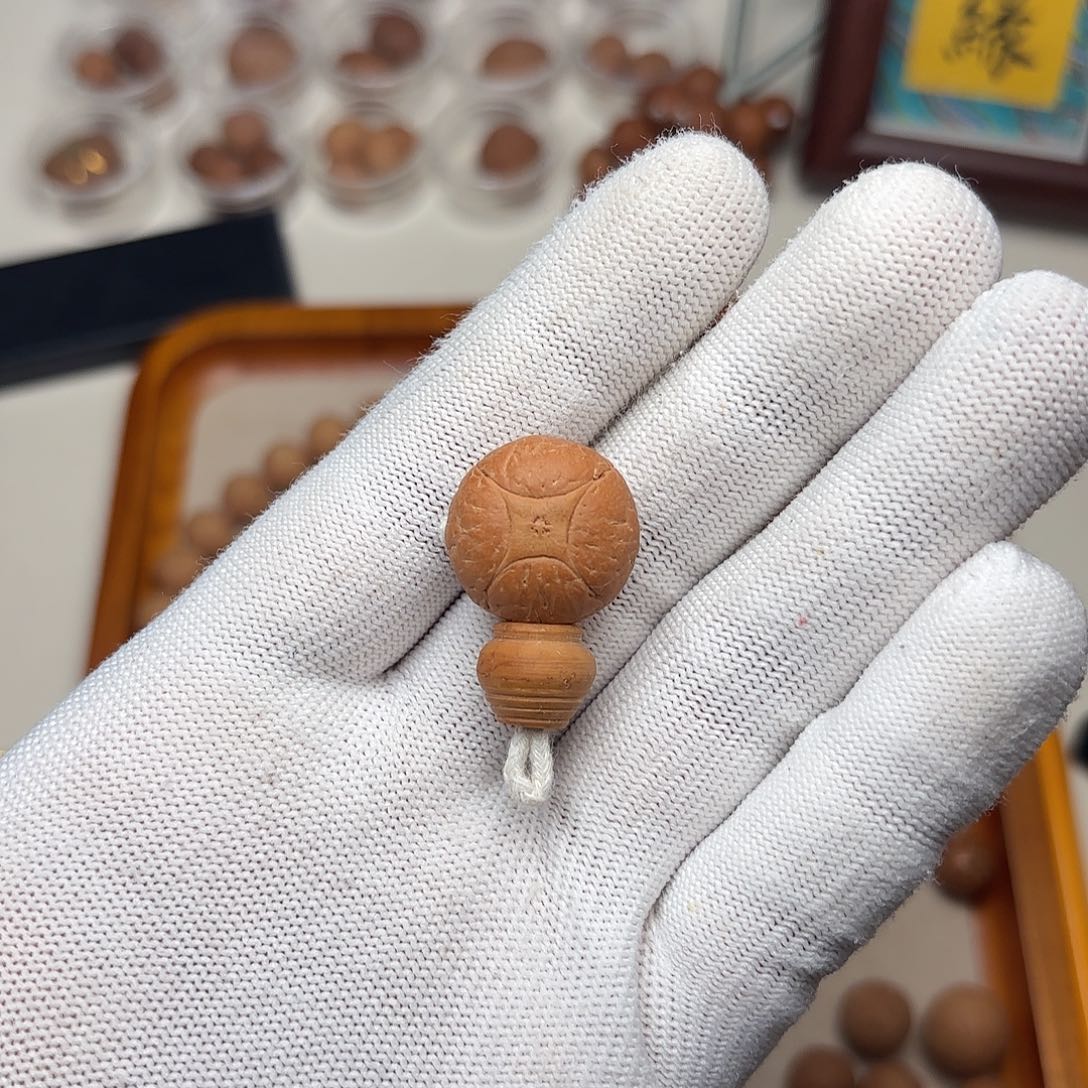 凤眼菩提手串麒麟三通19.3×14.8