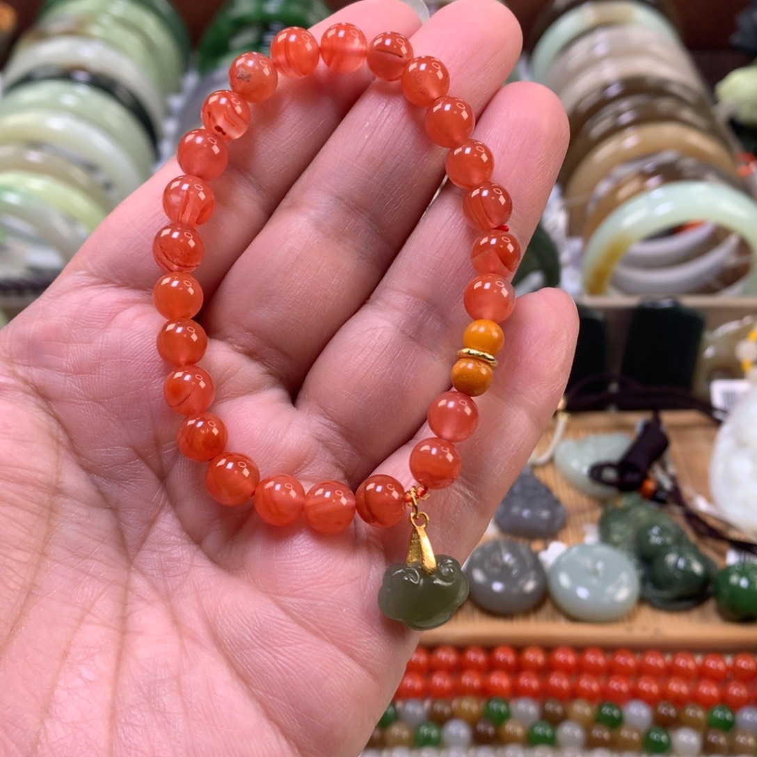 南红玛瑙未镶嵌手链卡0.7