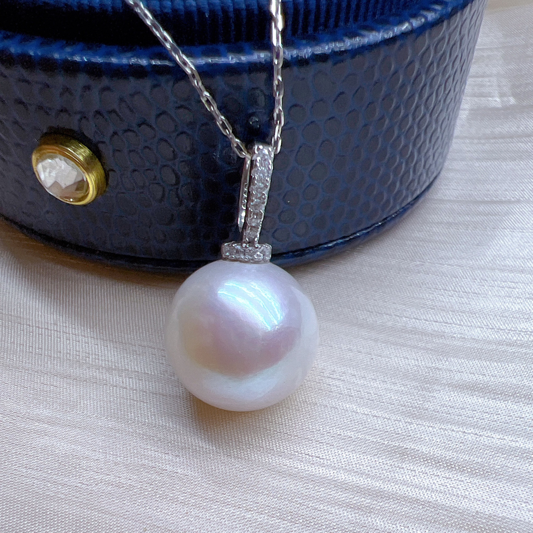 天然淡水大龙珠吊坠正圆微瑕白色百搭经典款