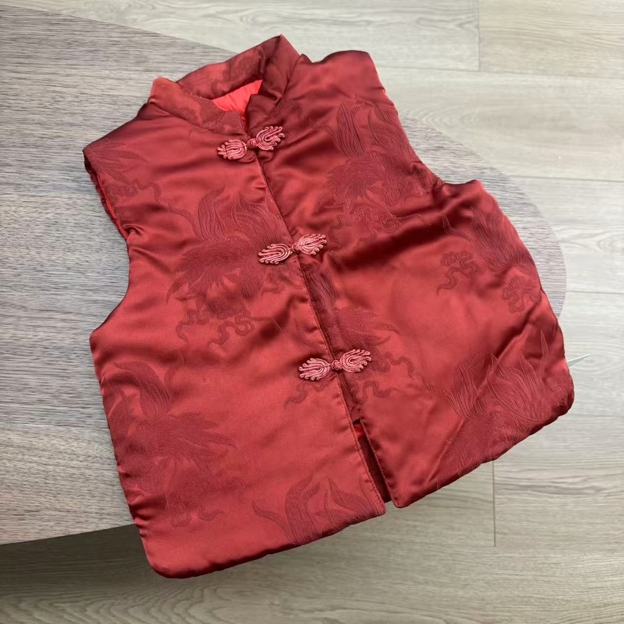 断码特价 儿童缎面国风马甲