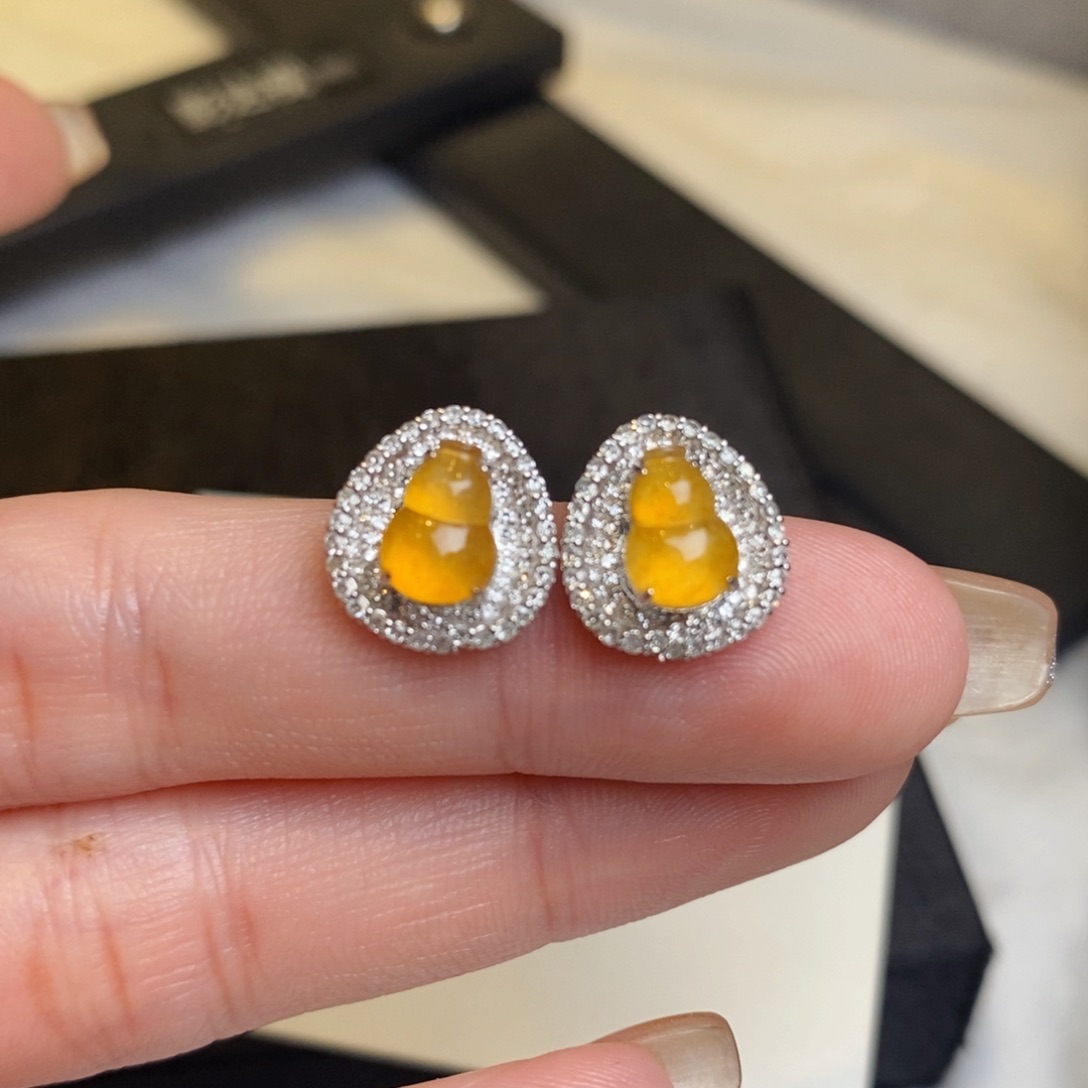 翡翠耳饰18K金镶嵌冰黄翡葫芦