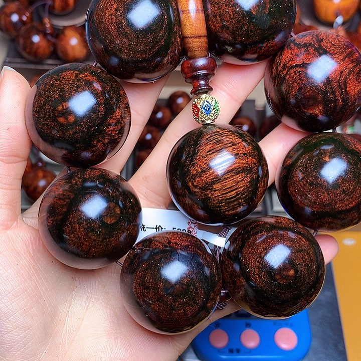 花梨木类手串/手链房****计老挝花梨风化料土埋料3.5