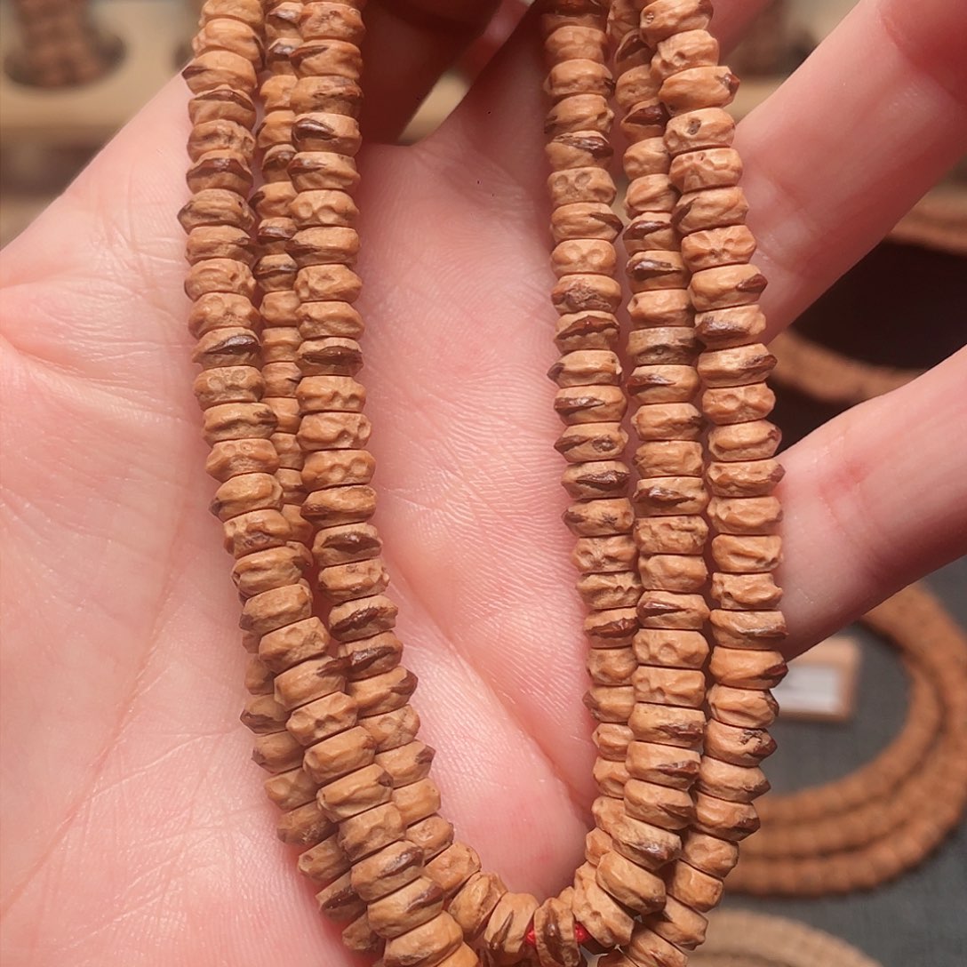 柏香籽/百香籽吊坠孤**酌