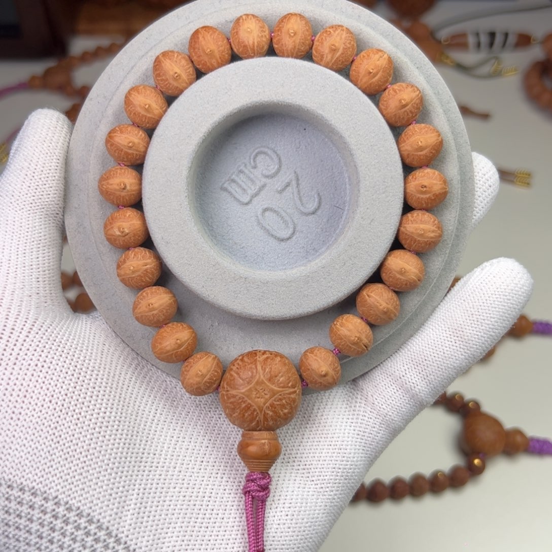 吊坠凤眼菩提实心11.4-11.7凤眼手串