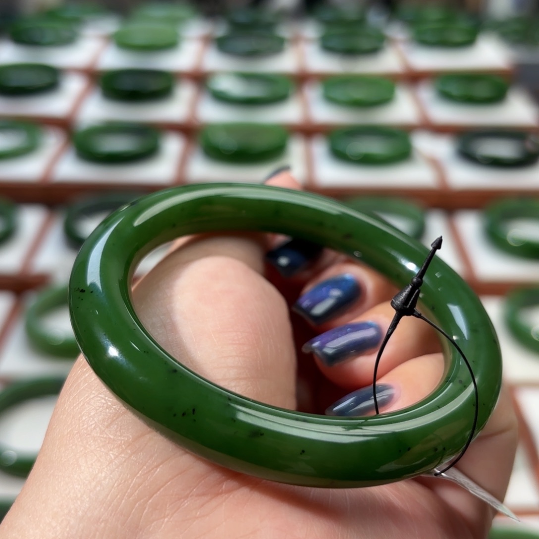 未镶嵌手镯和田玉59