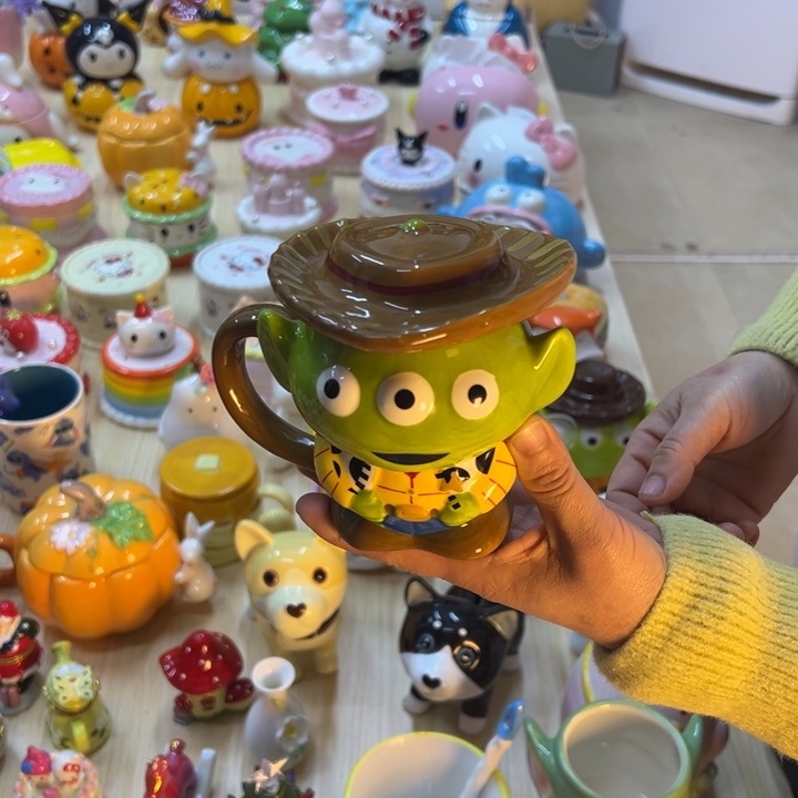 摆件陶瓷等行业的产品出口