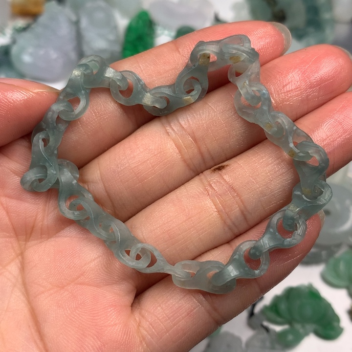 定制翡翠未镶嵌翡翠