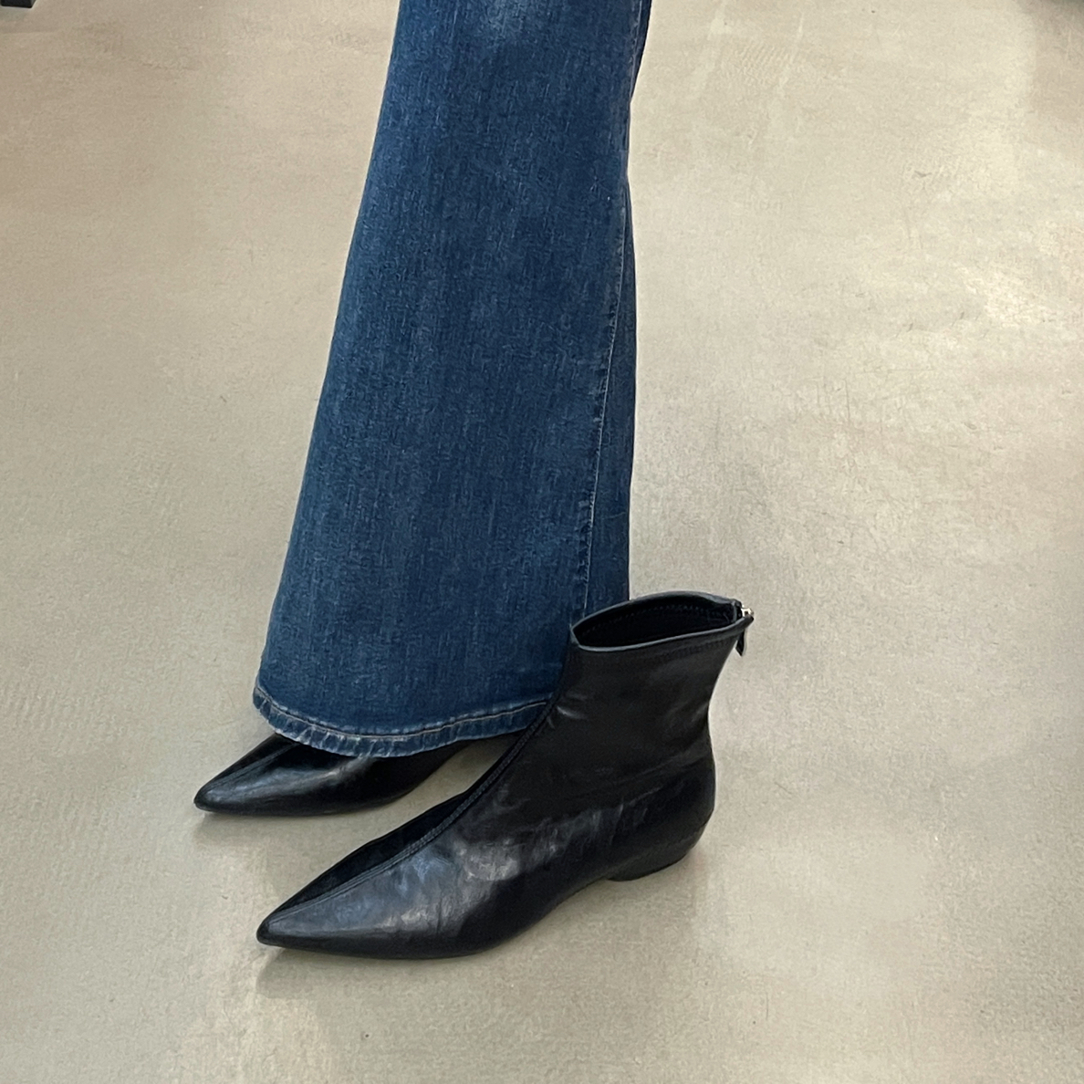 内增高3cm尖头短靴女2025秋冬新款棕色弹力瘦瘦靴小个子靴子