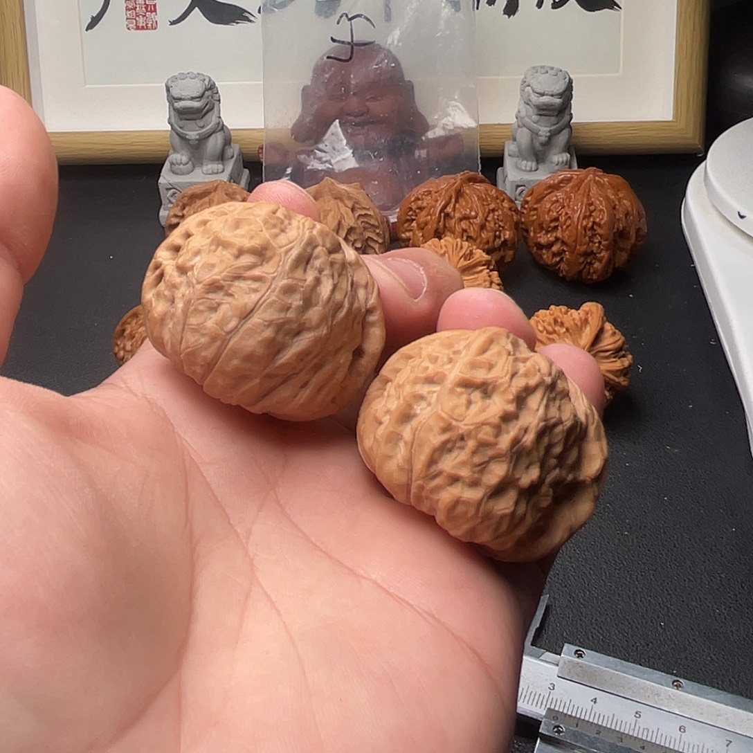 愤***鸟F315南瓜墩43尺有一处黑