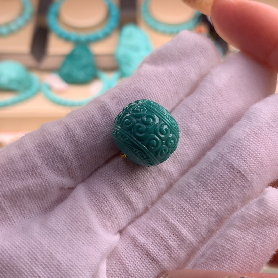 绿松石珠宝奇石未镶嵌16*14.4mm