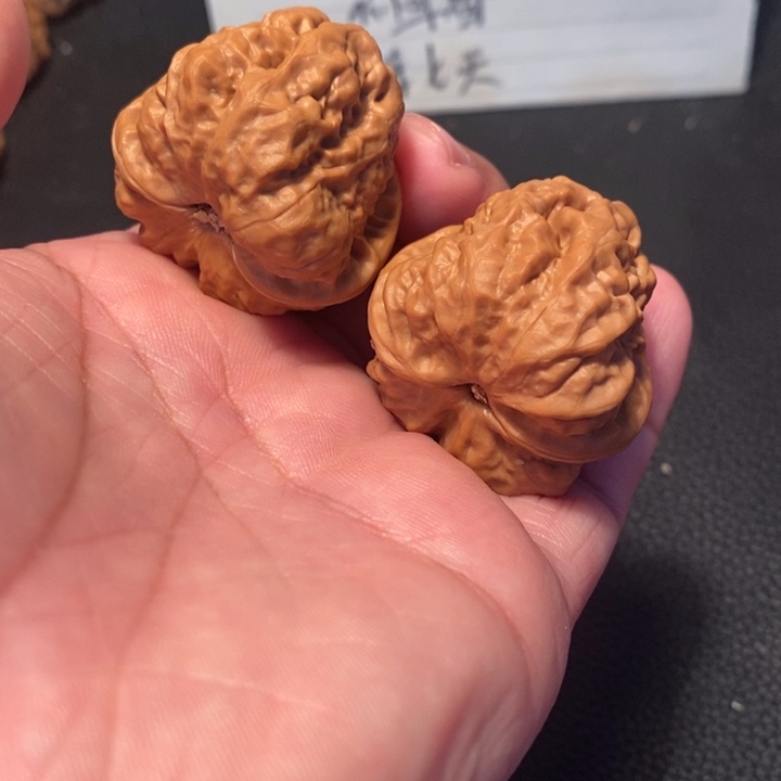 文玩核桃吊坠嫩****?000000068