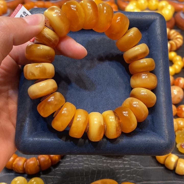 琥珀手链未镶嵌籽***9蜜蜡