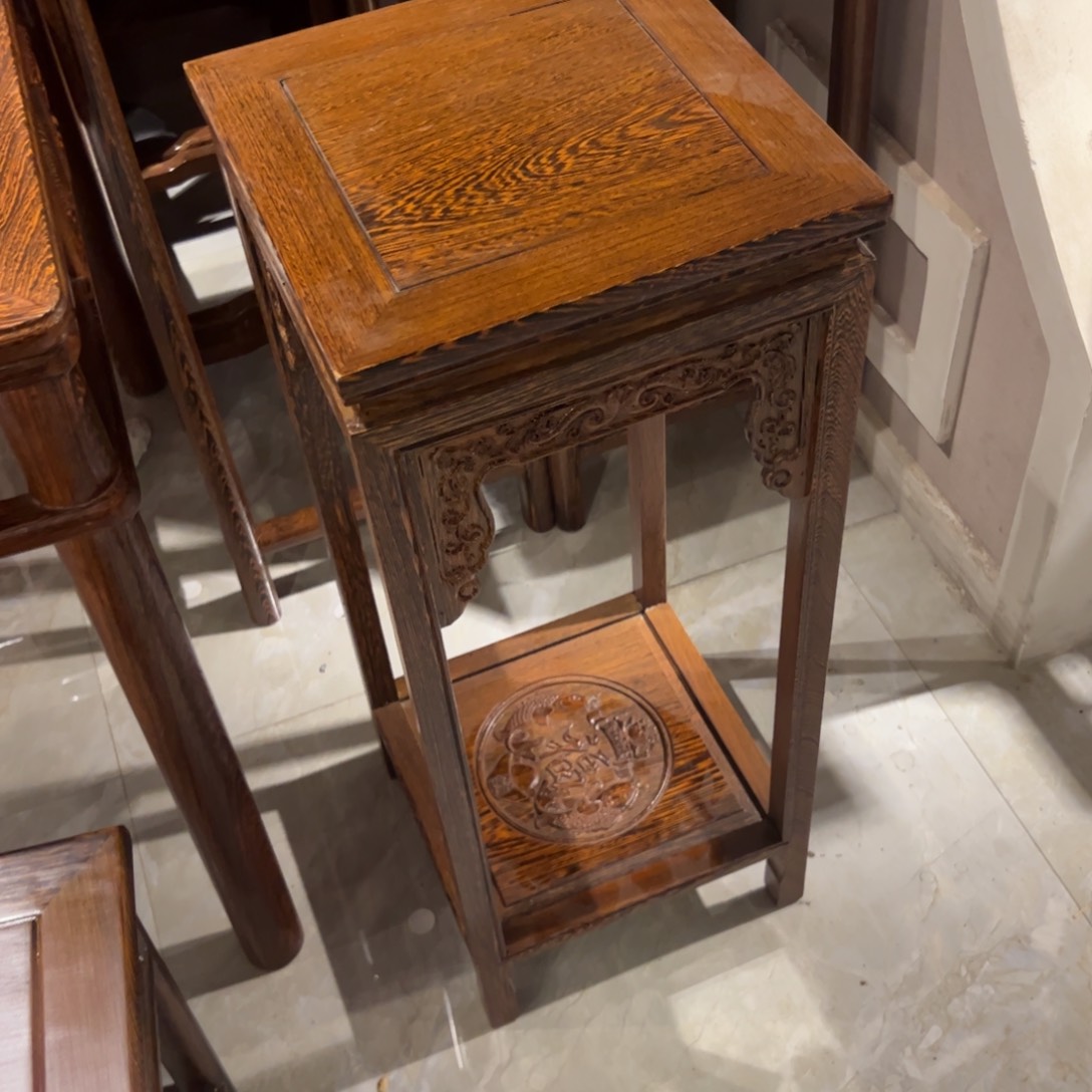 鸡翅木类成套家具花架