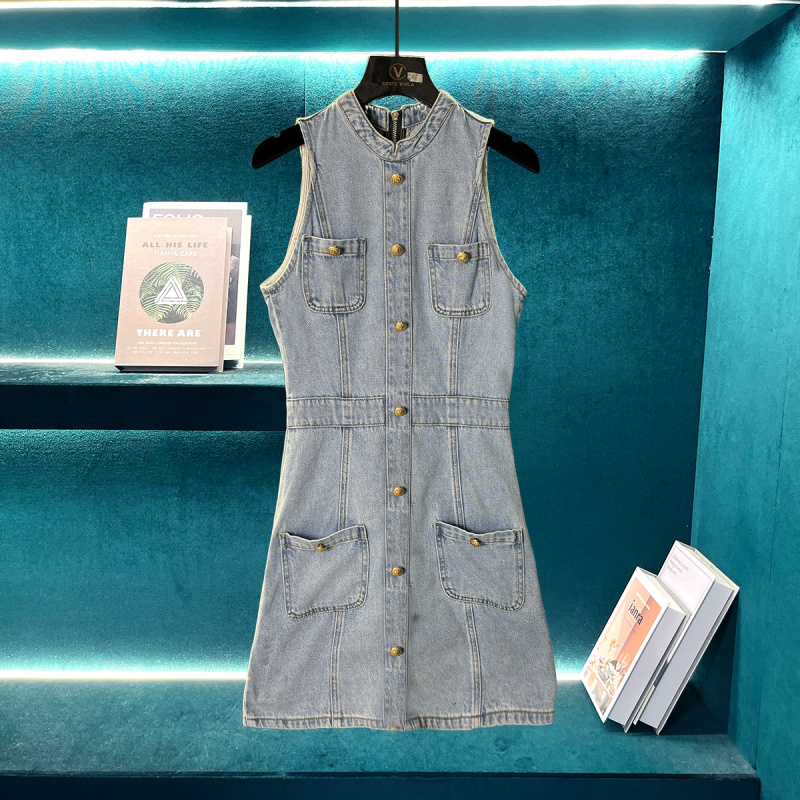 2025新款无袖牛仔收腰口袋设计连衣裙E10106