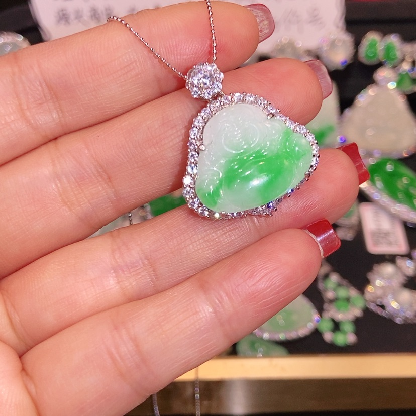 【闪购商品】颈饰未镶嵌翡翠天然翡翠