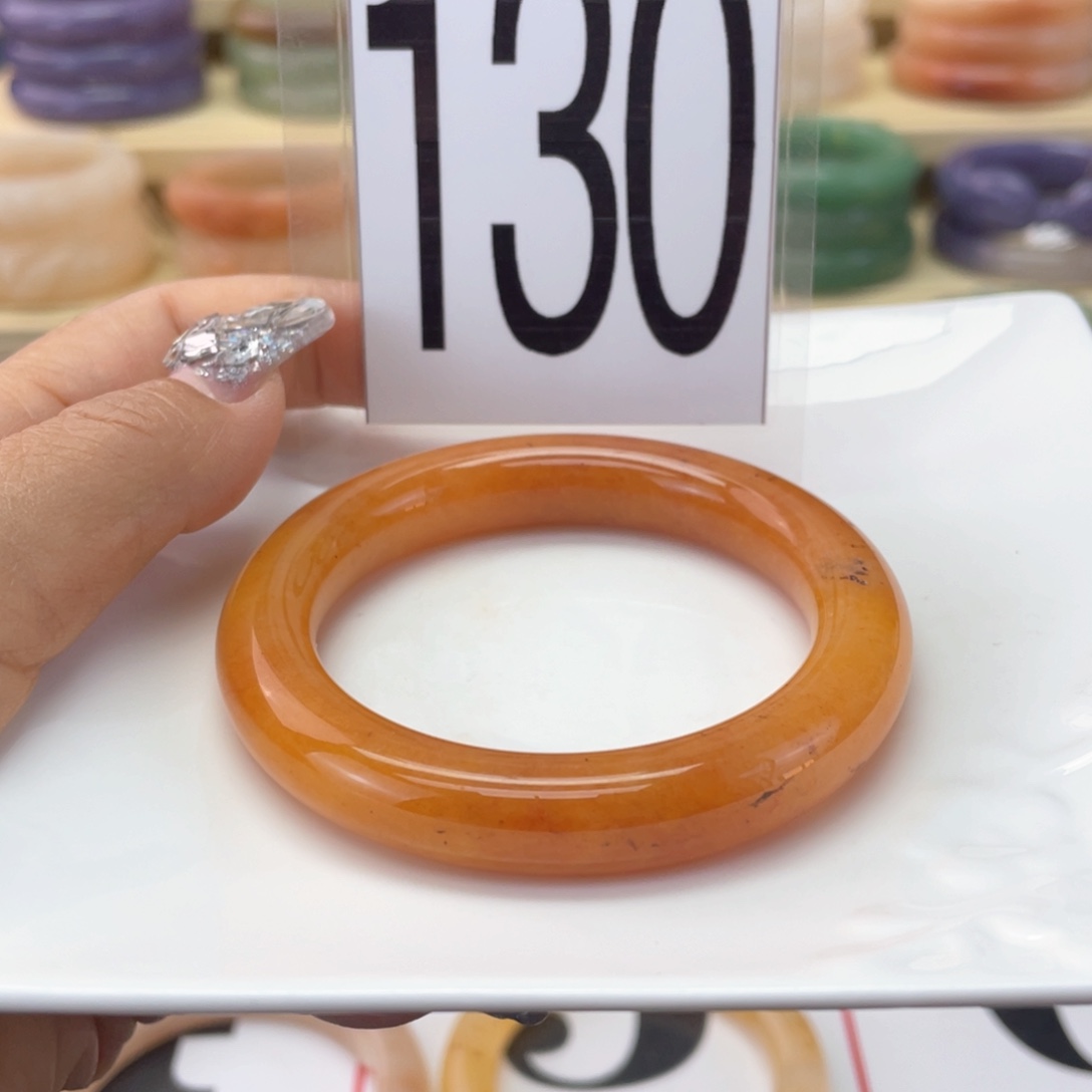 石英质玉未镶嵌手镯