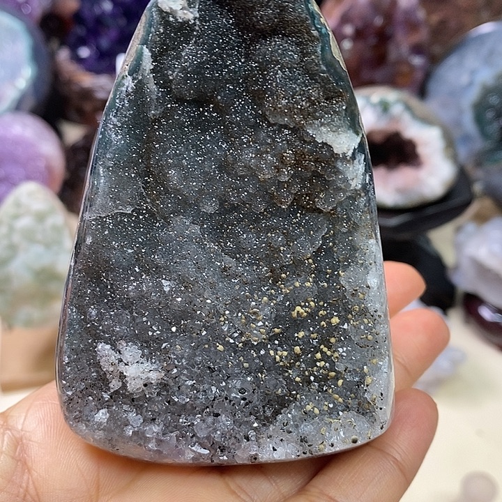 紫晶大型摆件（非配饰）未镶嵌