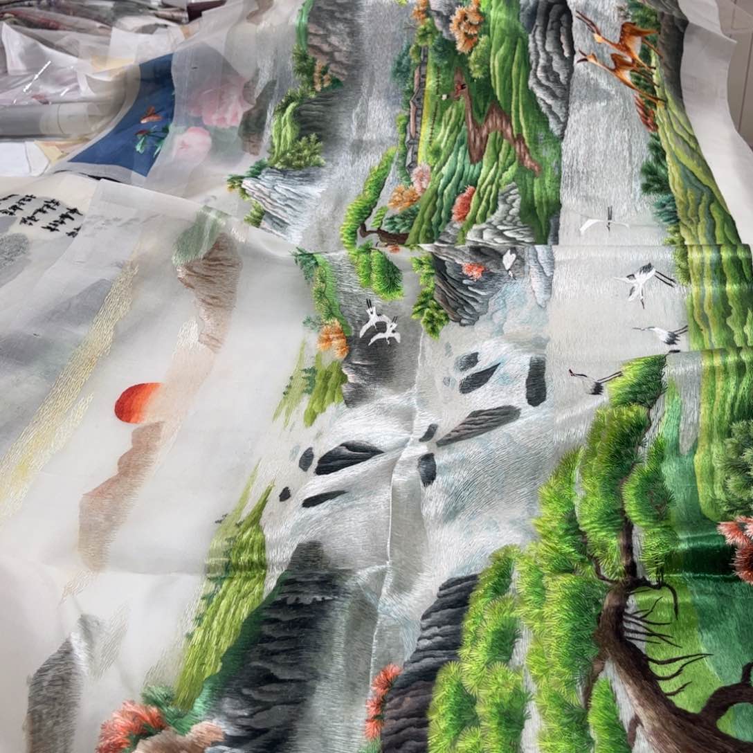 织绣～****?苏绣纯手工打造一部