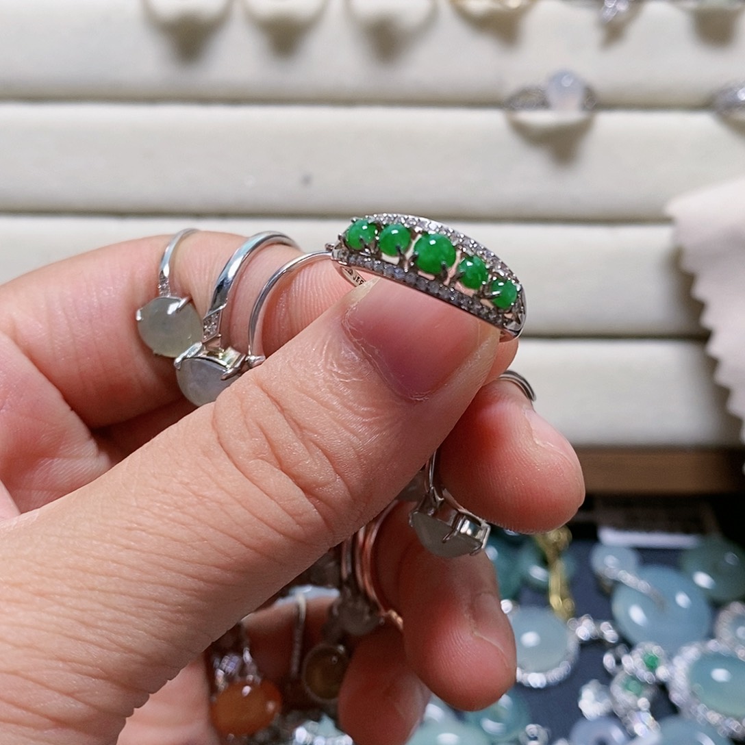 翡翠银S925镶嵌戒指