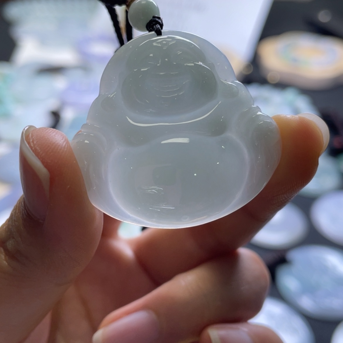 【闪购商品】翡翠颈饰未镶嵌大肚佛