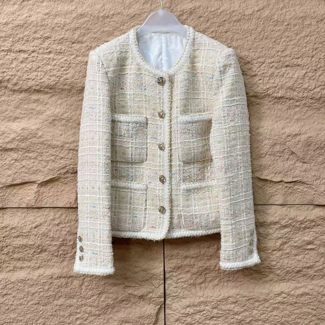 24年秋季新款时尚百搭小香风外套wt002（24AW097）