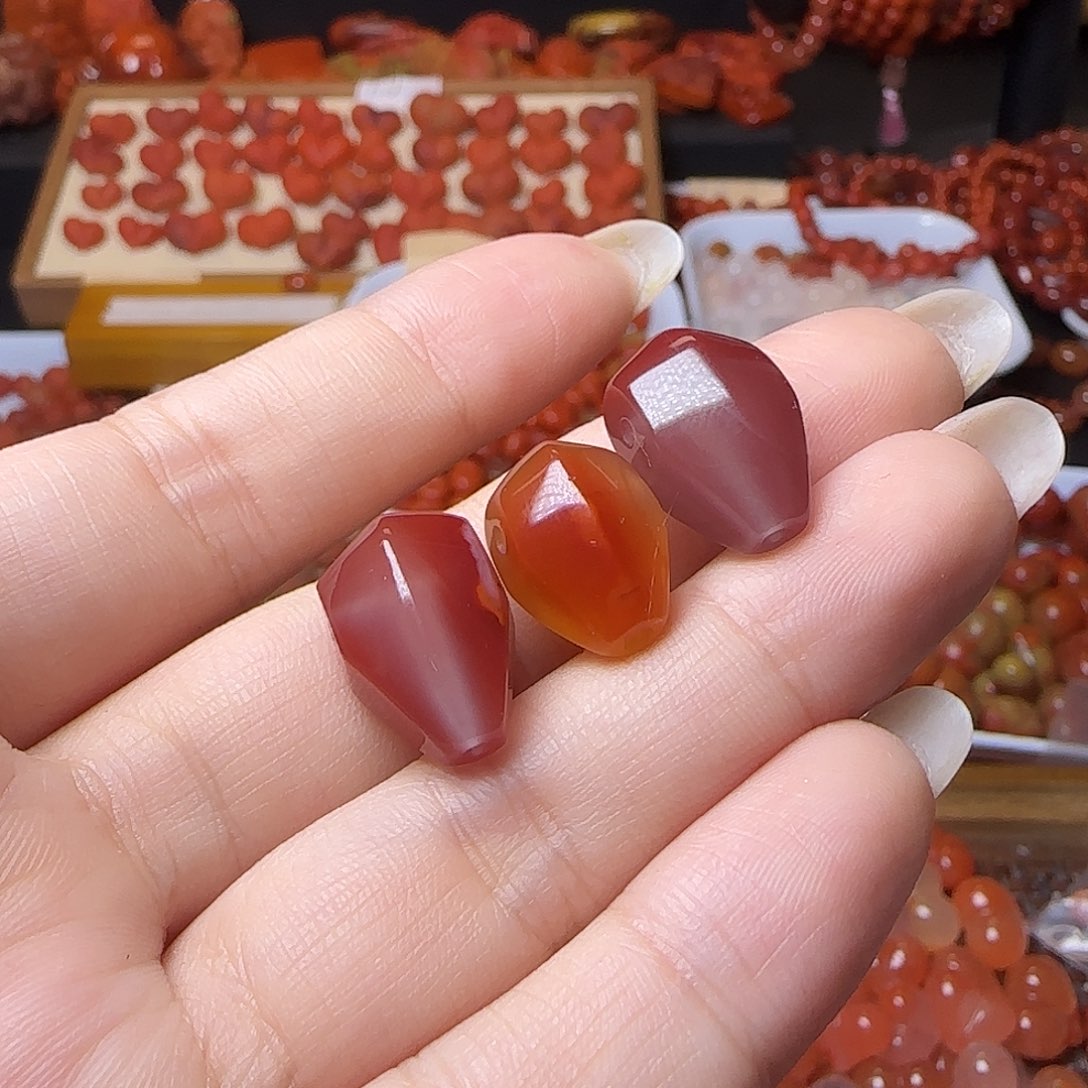 南红玛瑙未镶嵌吊坠(不含链)