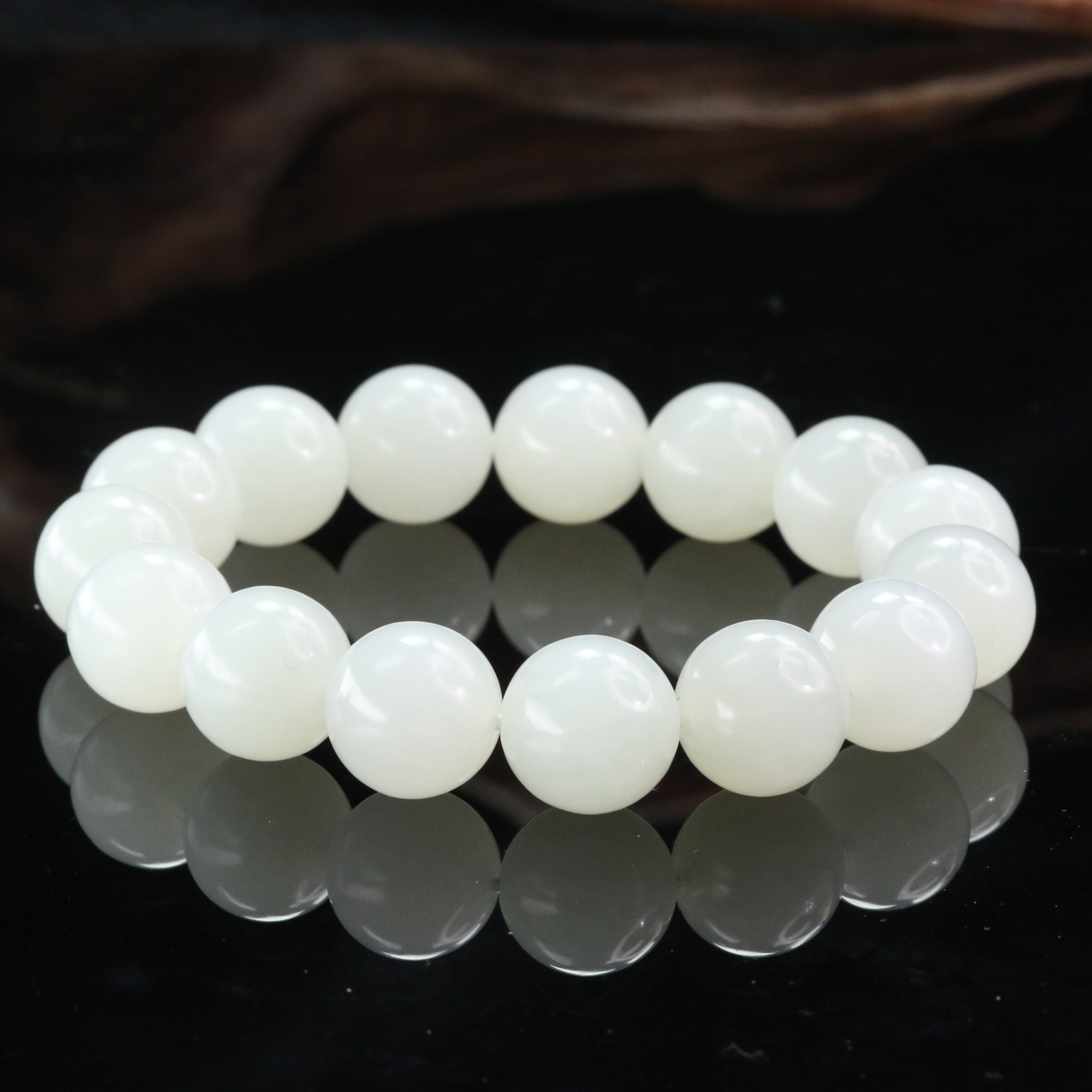 19和田玉羊脂白手串/900181北京中保拍卖