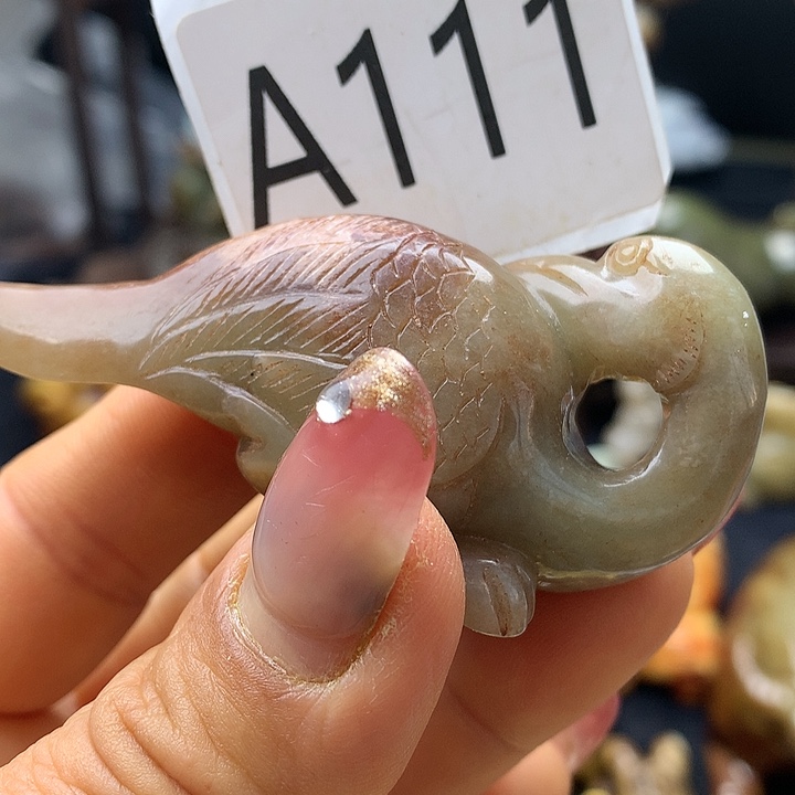 和田玉未镶嵌车挂