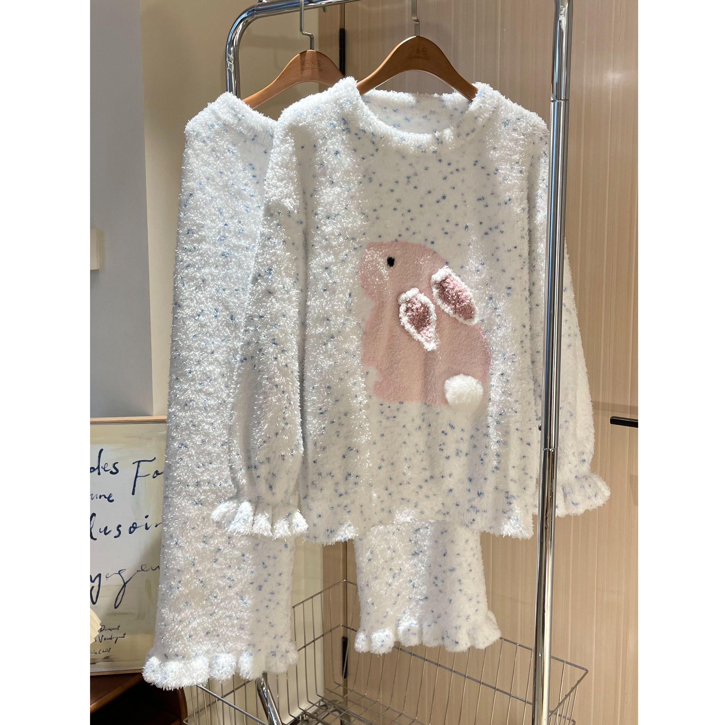 甜美少女可爱兔子毛绒睡衣女秋冬季新款加厚保暖半边绒家居服套装