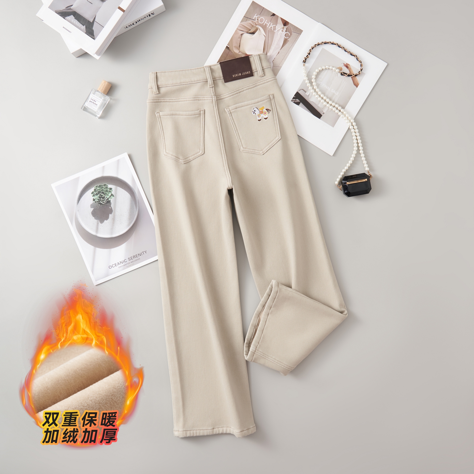 E秋冬保暖厚款有加绒弹力显瘦百搭直筒裤女不掉色保暖牛仔裤女